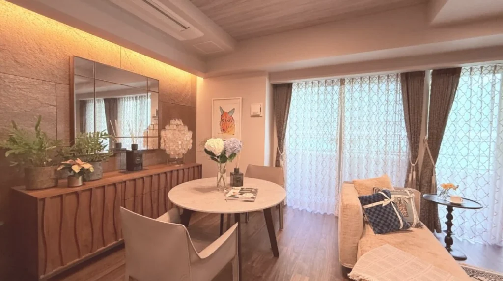 ベージュが映える上品なトータルホームデザイン例