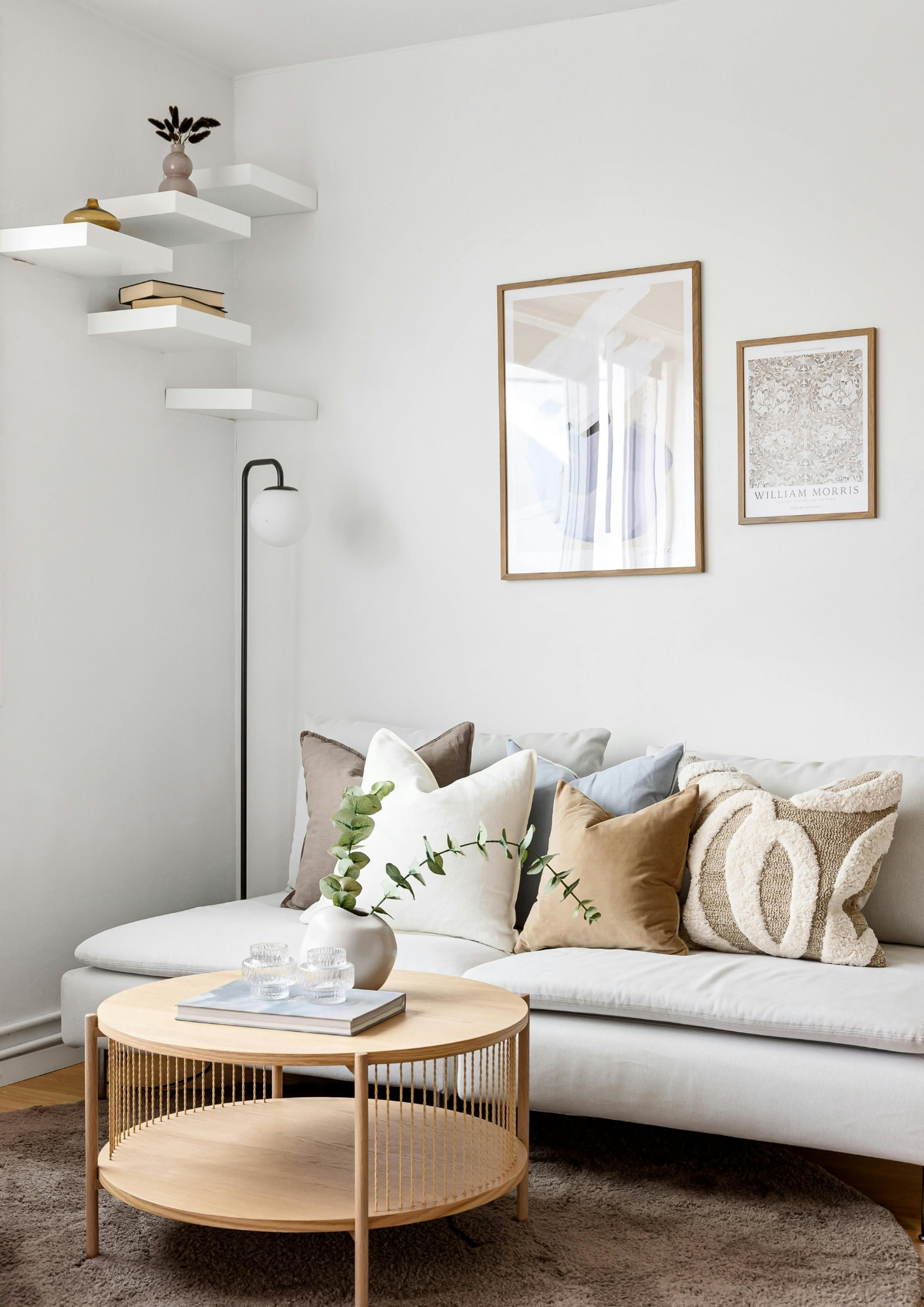 アートを飾る｜暮らしに奥行きを生むインテリアの楽しみ方