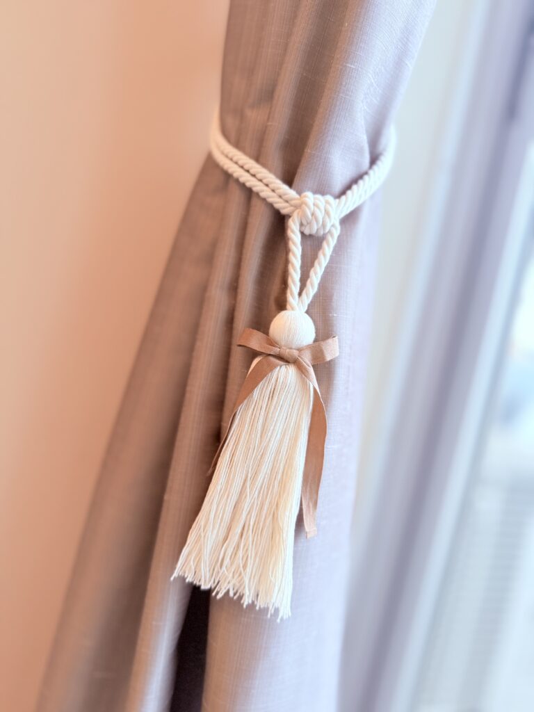 おしゃれなカーテン生地